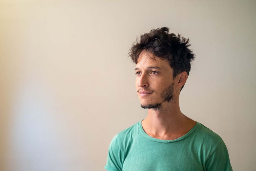 Gabriel Girard, enseignant de Yoga Iyengar au Centre Iyengar Lyon Croix-Rousse